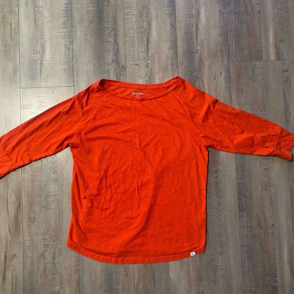 NWOT- YARN & SEA 3/4 sleeve T-Shirt.